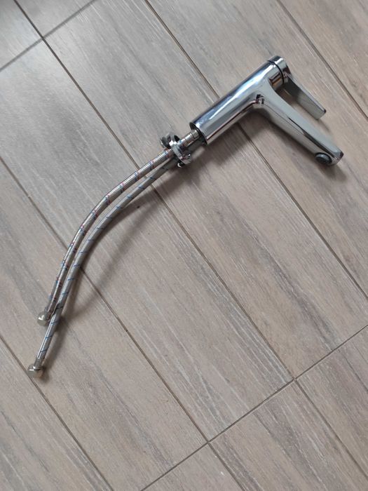 Bateria umywalkowa FERRO