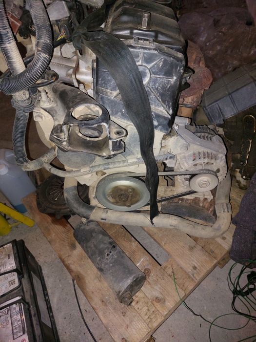 Motor peugeot 1.0 CDZ