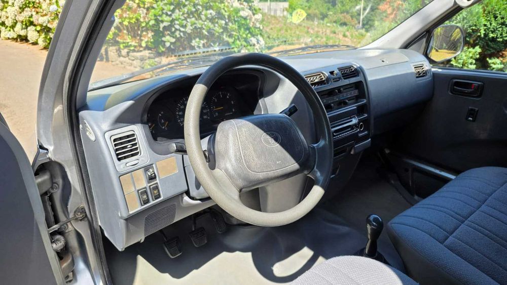 Toyota Hiace D-4D  |  9 lugares  |  Ilha da Madeira