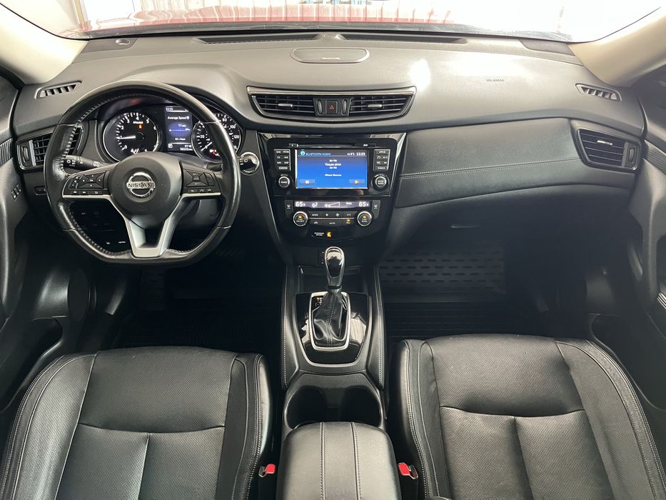 Продам Nissan Rogue