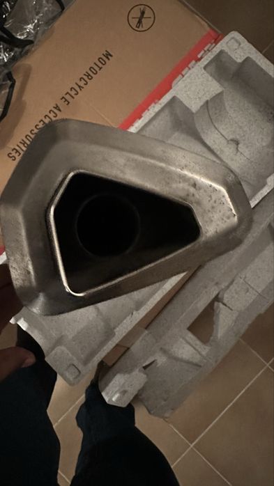 Escape completo Honda X  adv 750