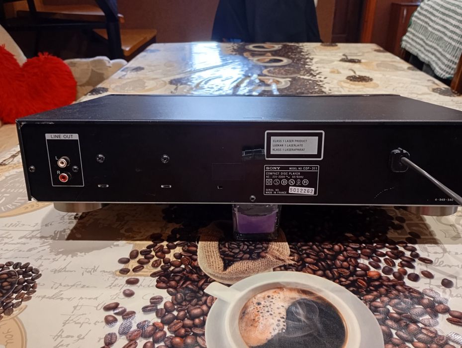 CD програвач SONY CDP-311