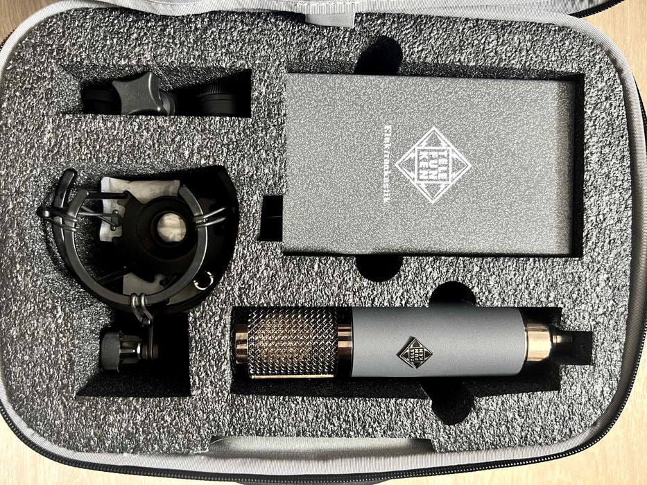 Telefunken TF-51 - microfone a valvula