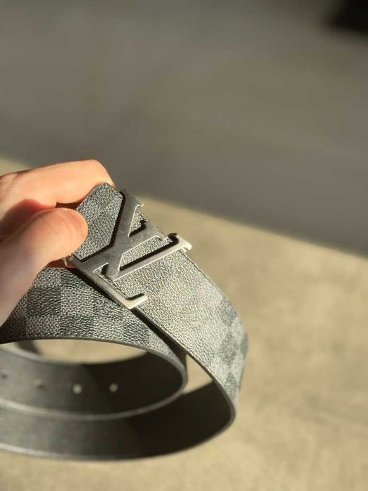 pasek Louis Vuitton  LV Initiales srebrna klamra 90