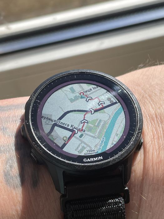 Garmin Forerunner 955 Solar  Спортивний годинник.