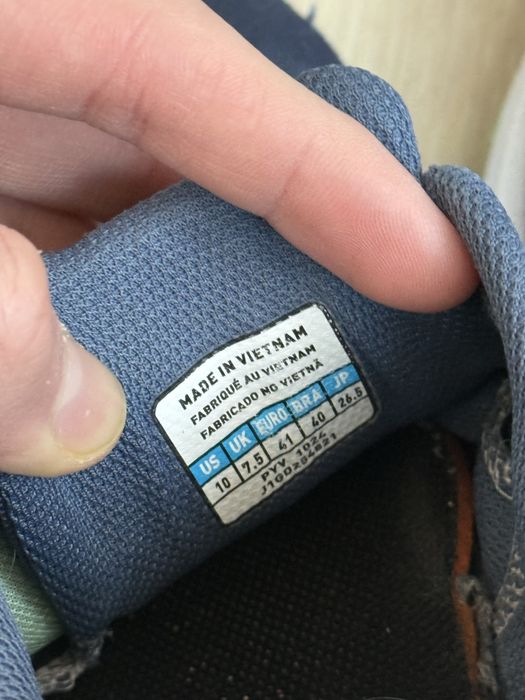 Кросівки Mizuno Wave Equate 9