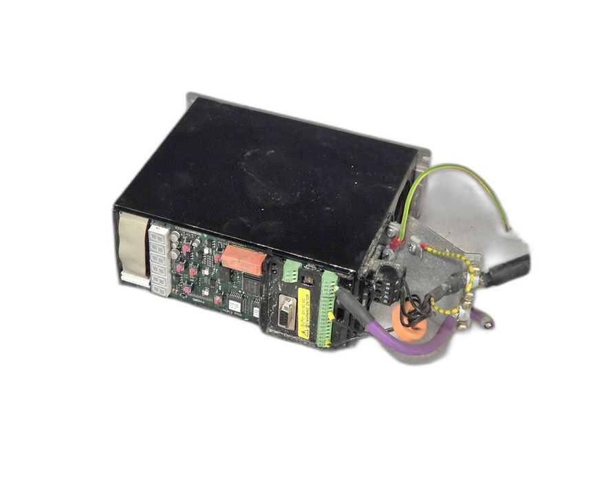 Falownik przemiennik częstotliwości Danfoss VLT 2805 1.1kW 1.5HP 3x380-480V przemysłowy sterownik silnika regulator obrotów 195N1007
