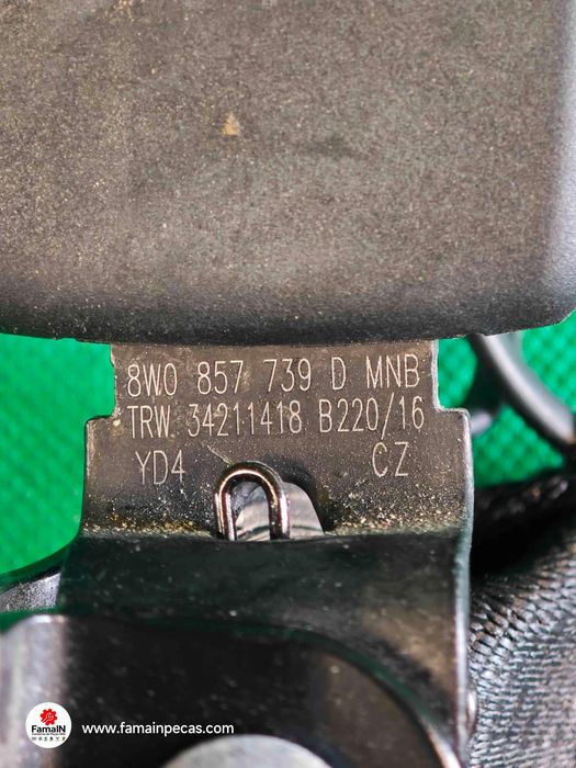 Encaixe de Cinto Central AUDI A4 B9 Avant