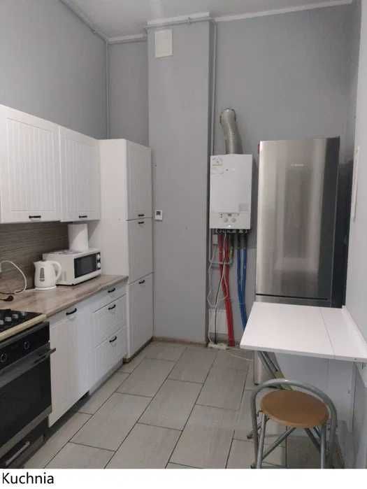 Przytulny pokój w trzypokojowym mieszkaniu