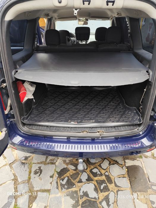 Dacia Logan MCV 2010, LAUREATE