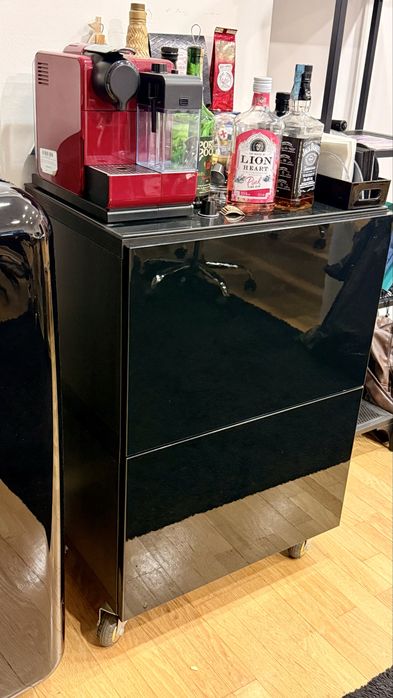 Conjunto de luxo Smeg/Nespresso bar/café de design – SMEG + Nespresso + móvel com rodas