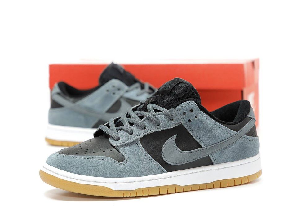 Nike SB Dunk.