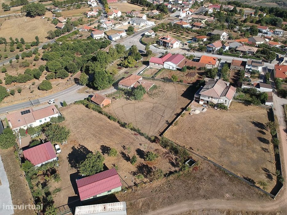 Moradia T4 para venda