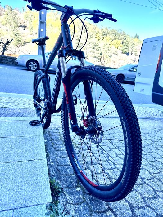 Bicicleta BTT B’Twin Rockrider 540 – Excelente Estado