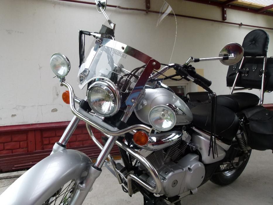 Suzuki Intruder vl 125 wspornik stelaż świateł linkbar gmole