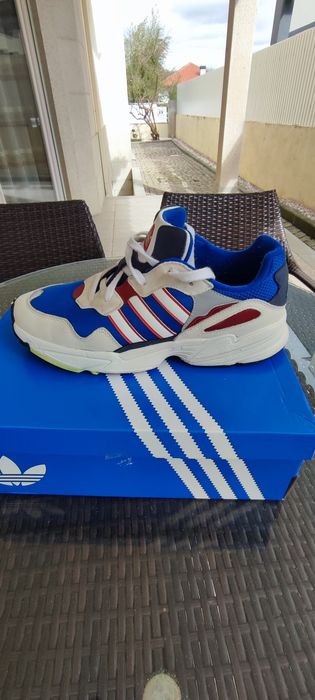 Tênis ADIDAS  nr45