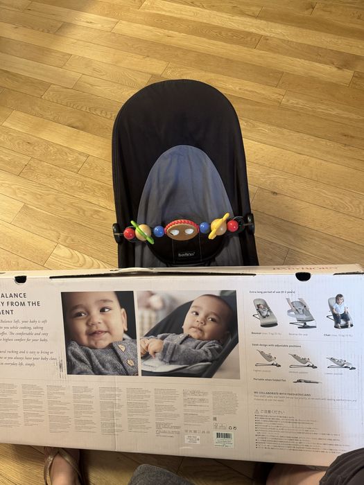 Espreguiçadeira BABYBJÖRN BalanceSoft +Arco Brinquedo +Saco transporte