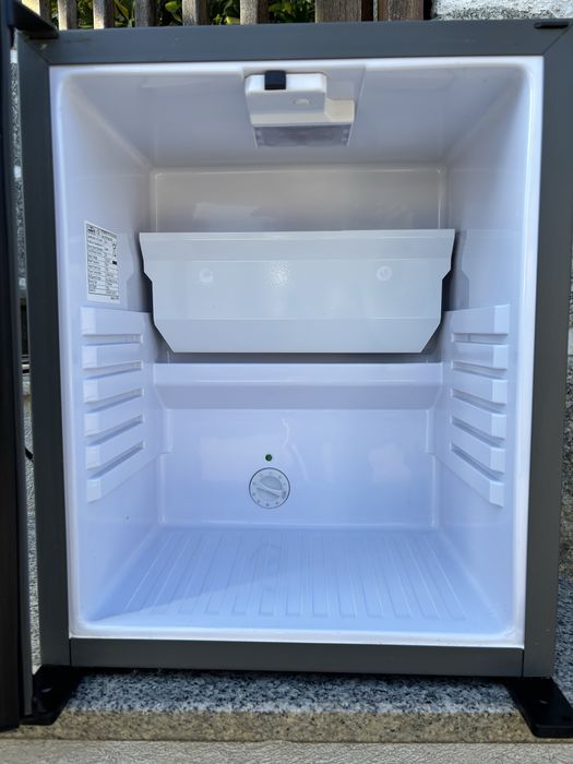 Minibar / Frigorífico Pequeno Indel B Iceberg 30  (30L)