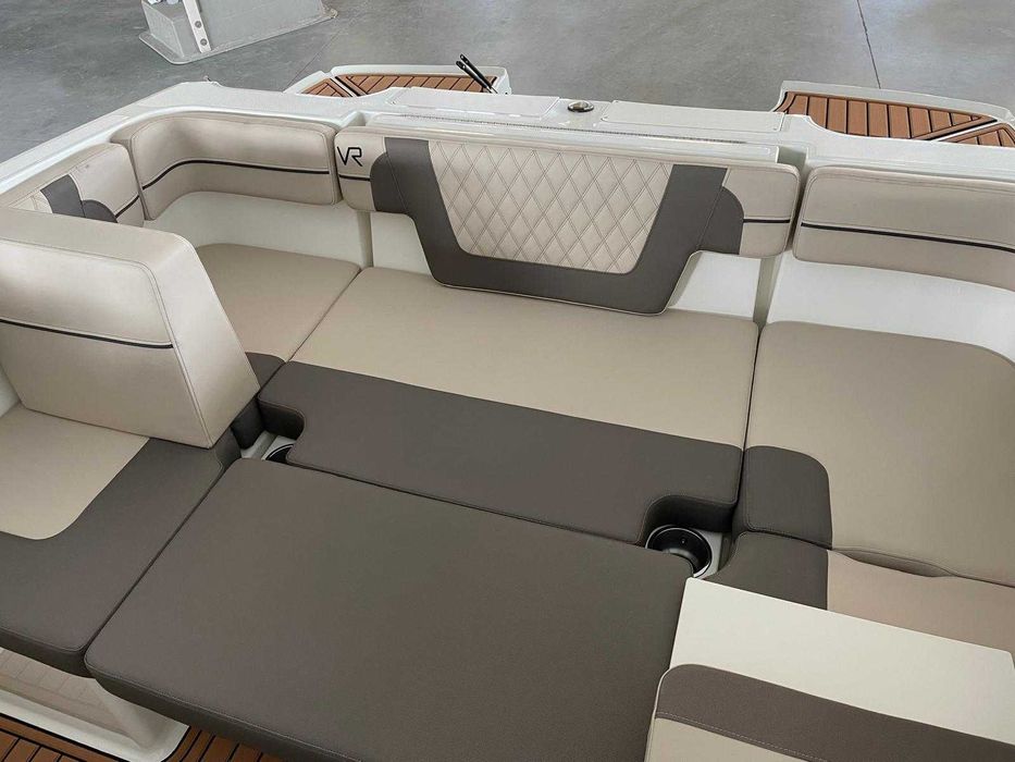 Bayliner VR4 OE + Mercury 115 KM Pro XS - Augustów