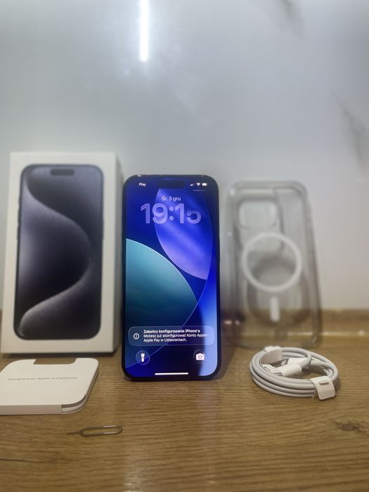 Rezerwacja  iPhone 15 PRO ZESTAW