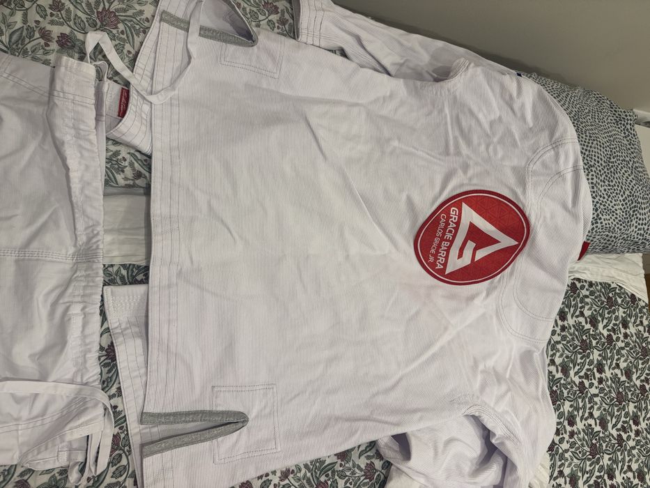 Kimono Gi Gracie Barra GB A2 branco