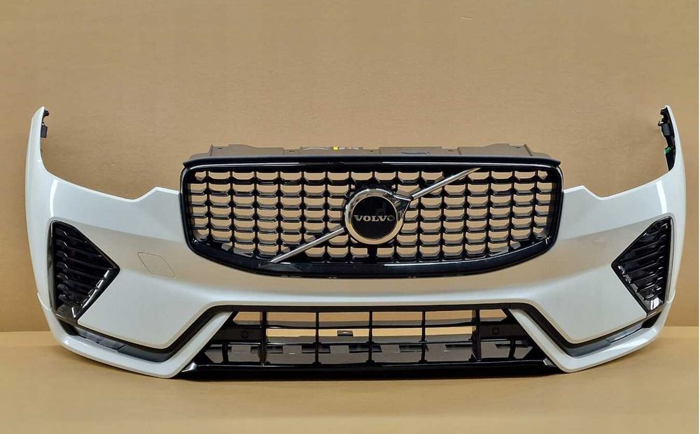 Volvo xc60 2 вольво хс60 xc 60 II Бампер передний в цвет разборка