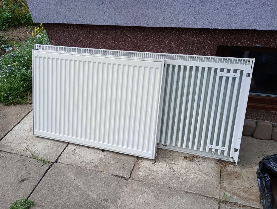 Grzejnik jednopłytowy metalowy