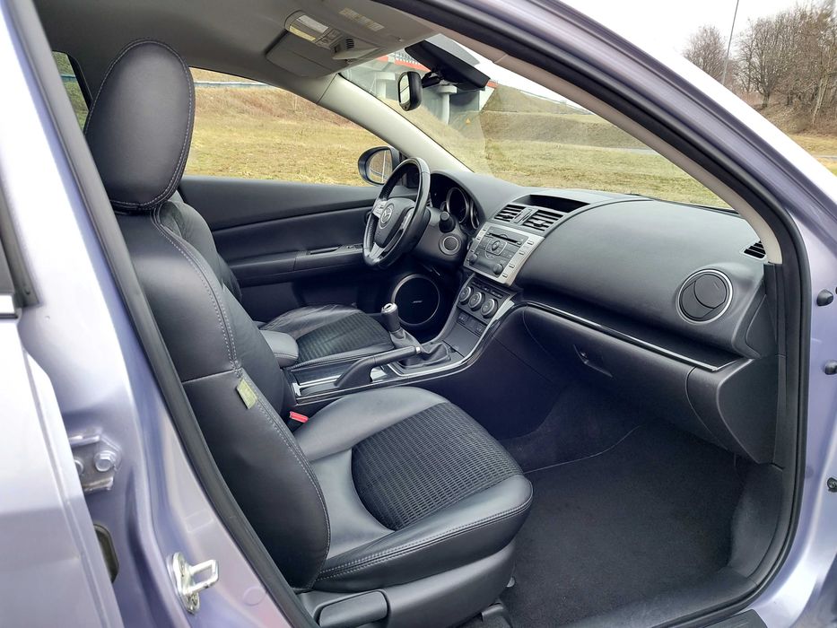 Mazda 6 2,5 B Sedan Bi Ksenon