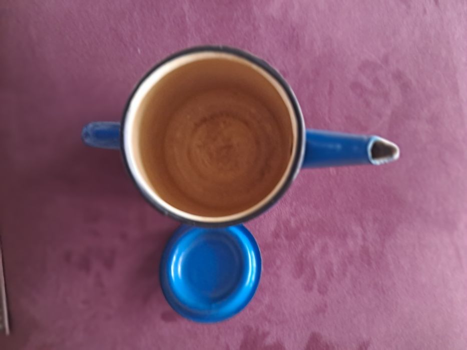 Емальований чайник ( кавник)