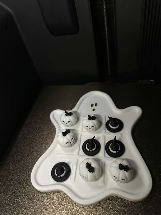 Jogo de tabuleiro Halloween Tic Tac Toe