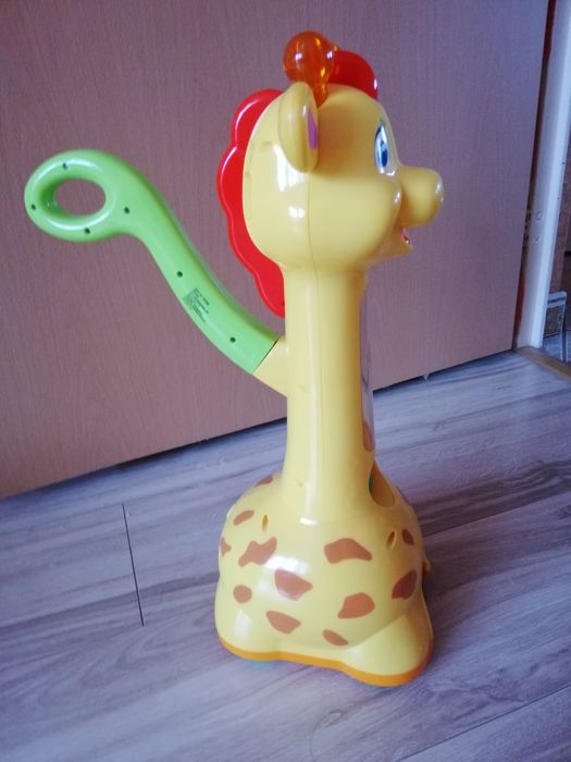 Żyrafa interaktywna