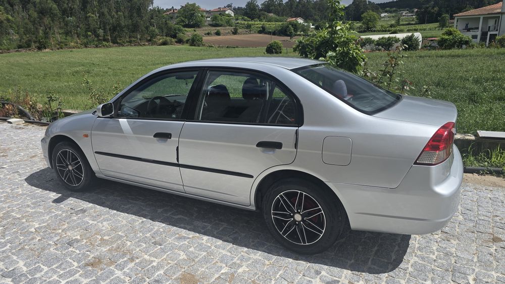 Honda civic 2003 1.4 90cv