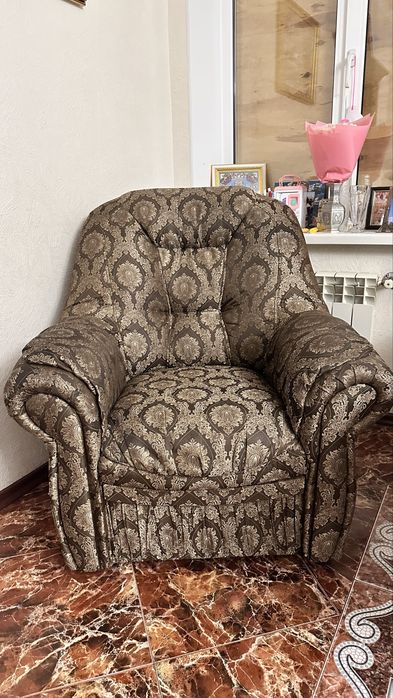 Диван уголок и кресло