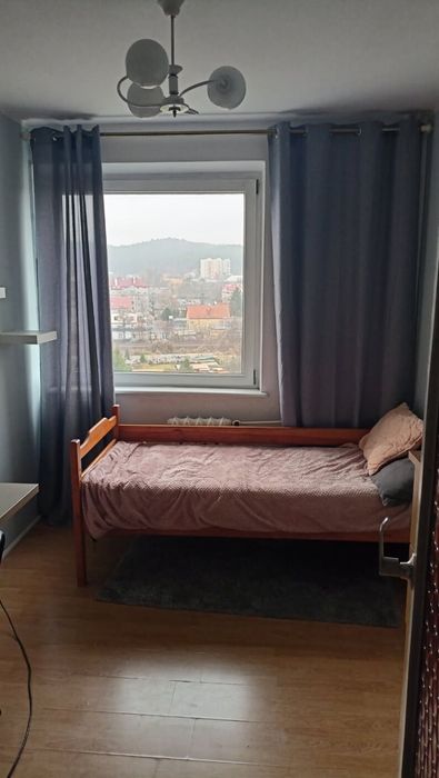 Wynajmę dwa pokoje.