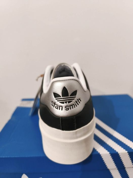 Adidas damskie nowe