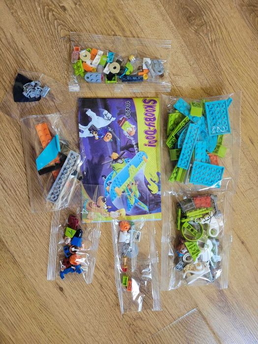 Scooby-Doo Przygoda w tajemniczym samolocie 75901 Klocki Lepin +GRATIS