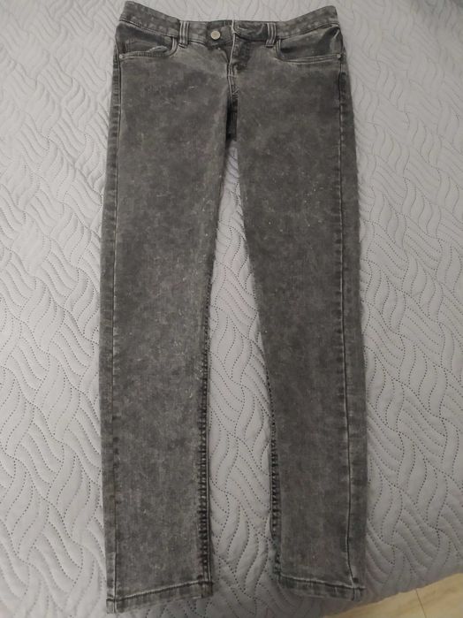 Spodnie marmurkowe jeansowe grubszy materiał