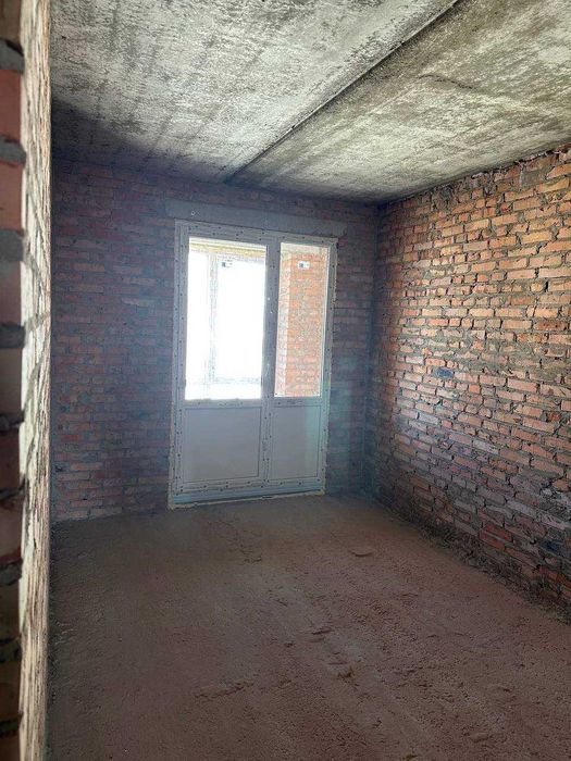 Продається 2-кімнатна квартира в новобудові
