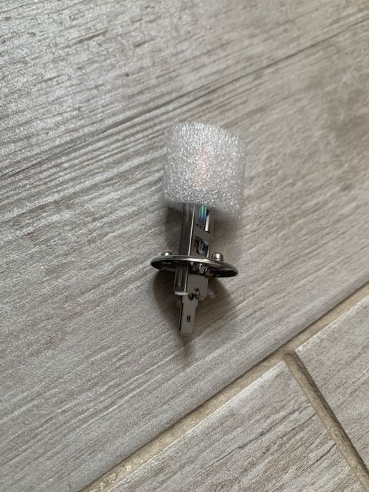 Н1 Галоген нові яскраво світять