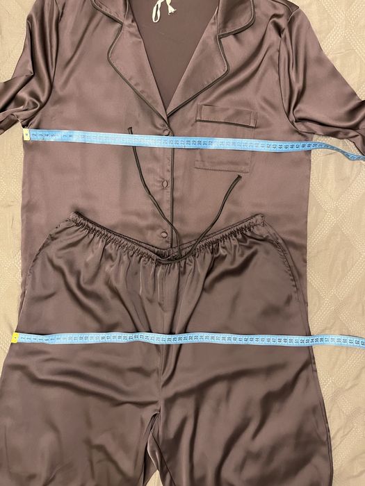 Жіноча сатинова піжама  s