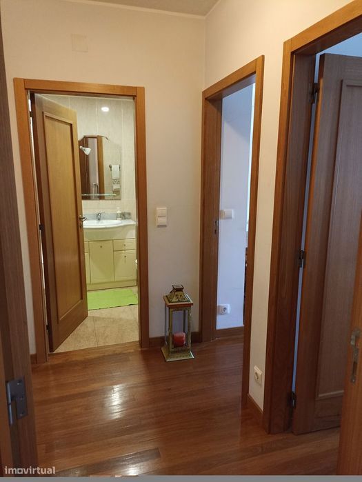 Apartamento com piscina em condomínio privado