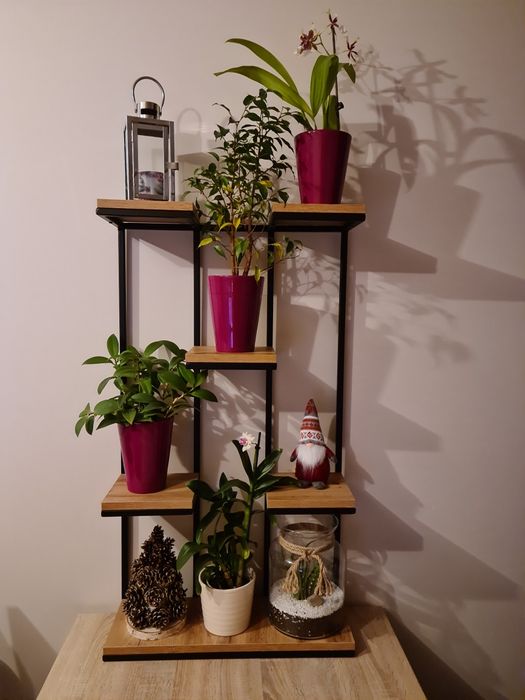 Kwietnik na ścianę, balkon, taras loft, industrial.