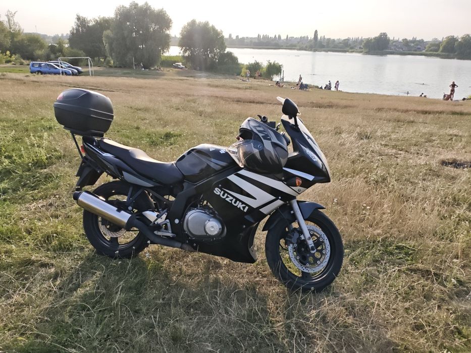Продам мотоцикл GS500F