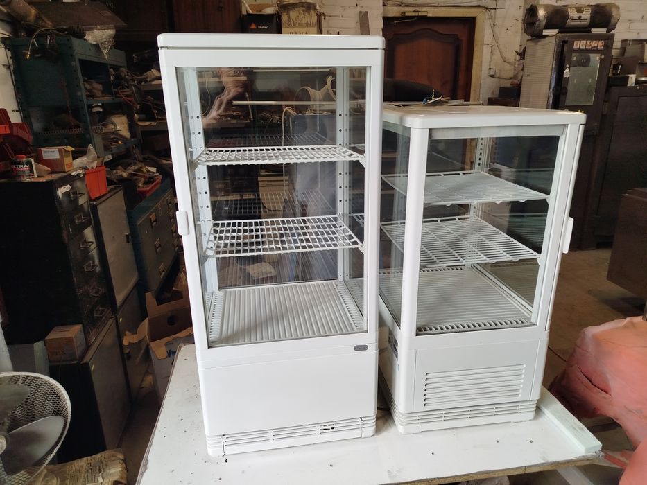 Холодильна вітрина Bartscher