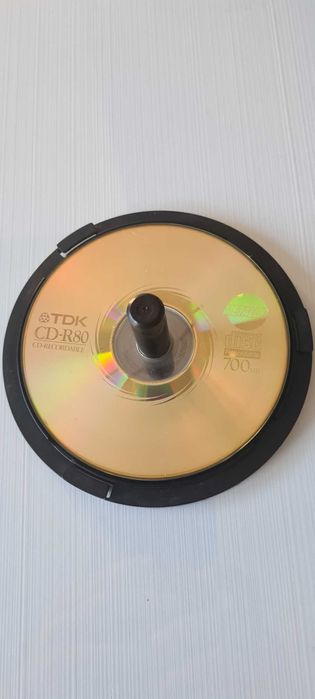 Conjunto de CDs Virgens em Cakebox ou Caixa Individual Nunca Usados