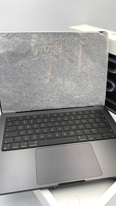 Apple MacBook Pro 14" M4 16/512GB Space Black (MW2U3) 2024