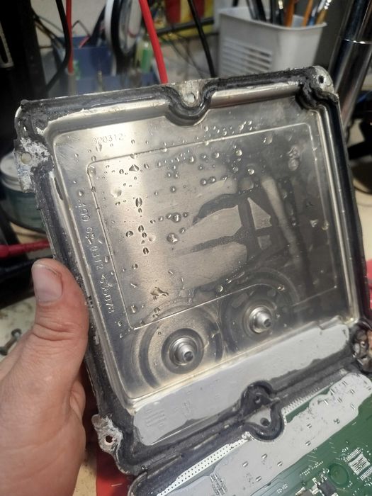 Ремонт програмування та прошивка електронних блоків  ЕБУ ЭБУ ECU авто