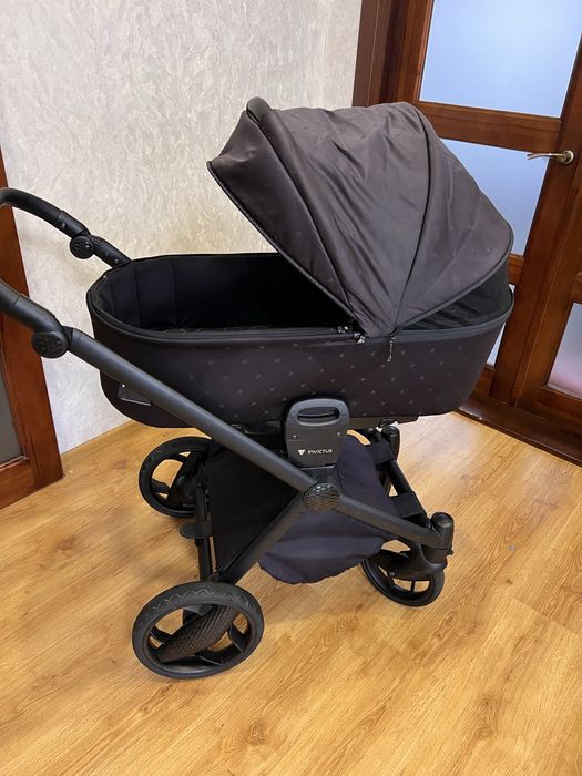 Коляска 2 в 1 Invictus V-Print Black