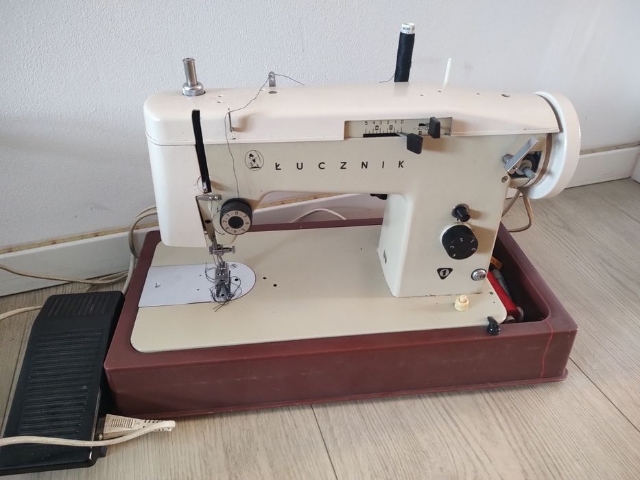 Maszyna do szycia Łucznik