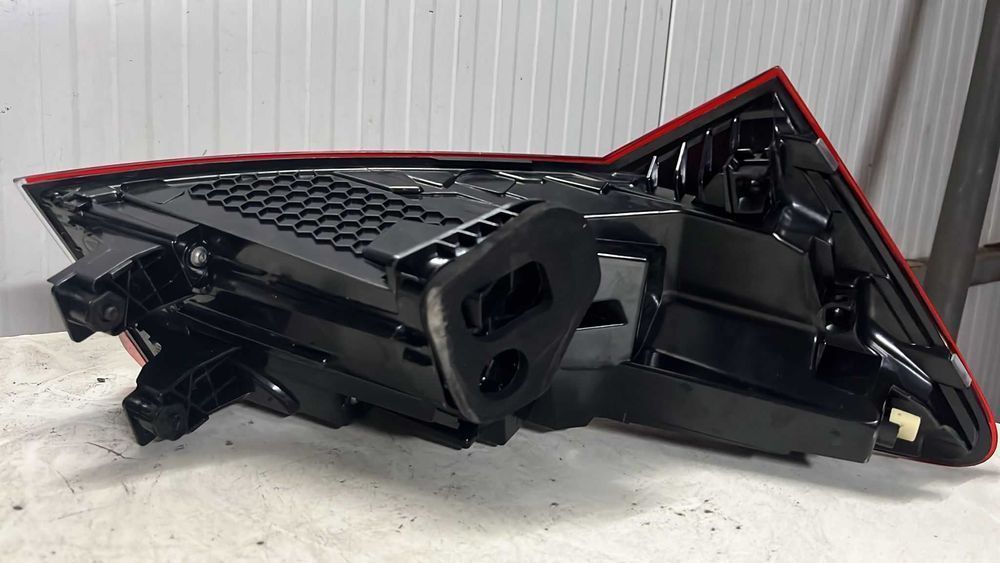 Farolim traseiro direito ŠKODA KODIAQ LIFT LED